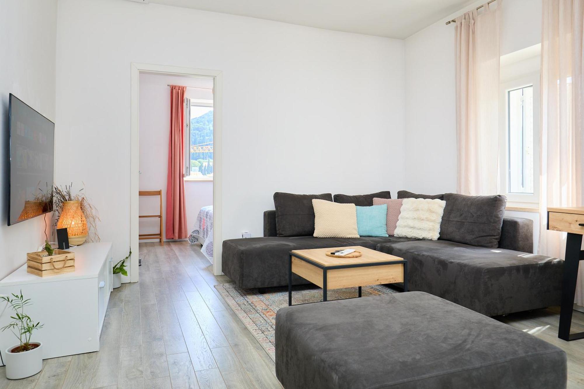 Apartment Voyager Дубровник Екстериор снимка
