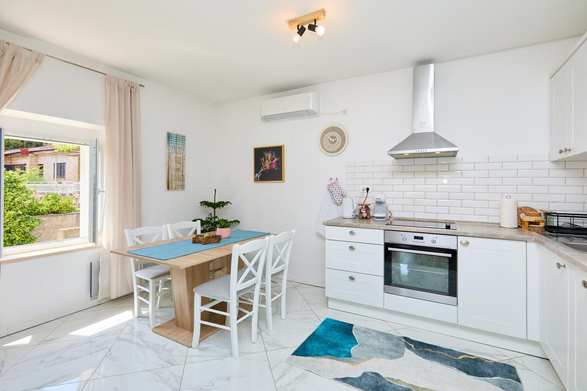 Apartment Voyager Дубровник Екстериор снимка