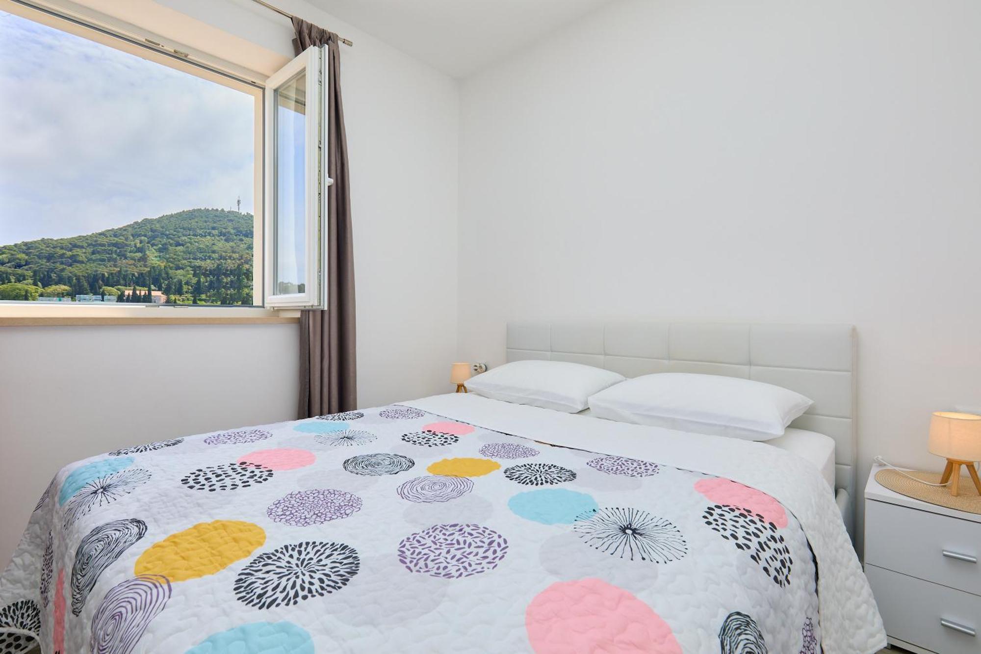 Apartment Voyager Дубровник Екстериор снимка