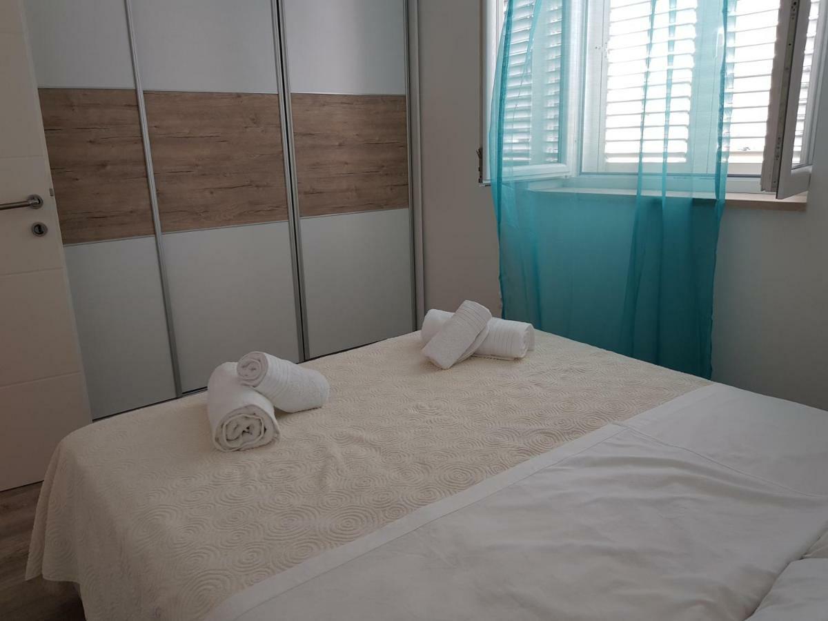 Apartment Voyager Дубровник Екстериор снимка