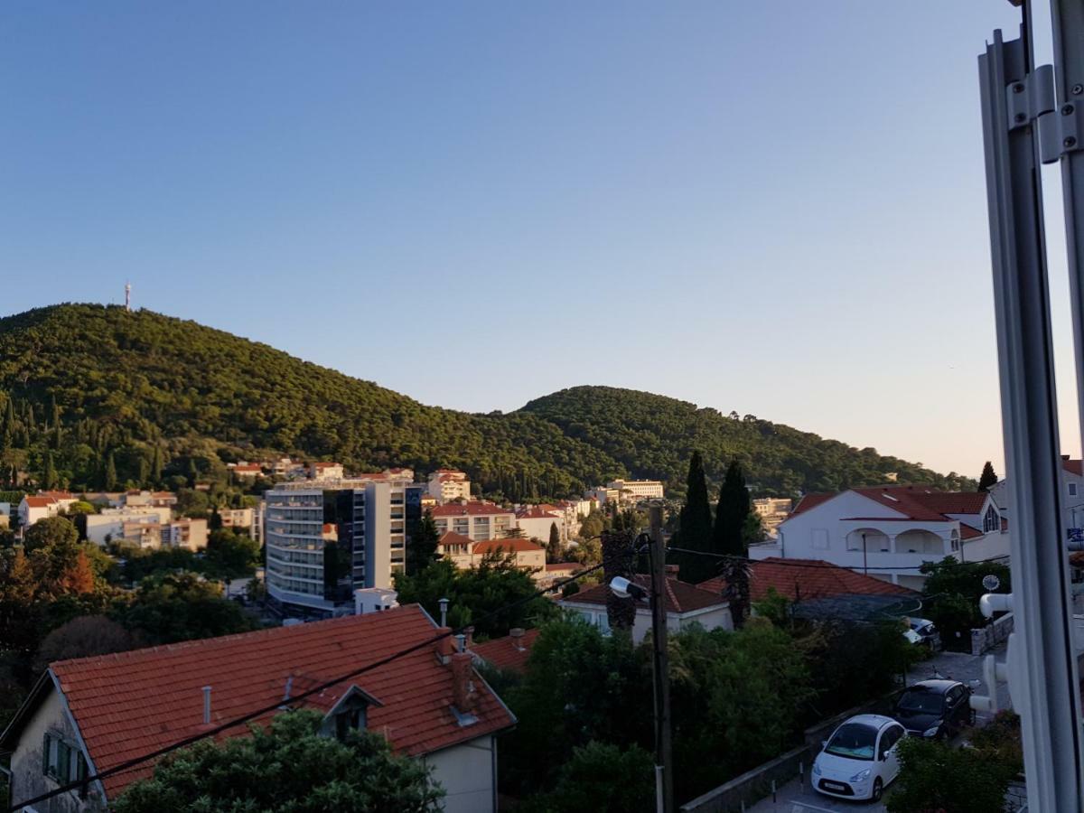 Apartment Voyager Дубровник Екстериор снимка