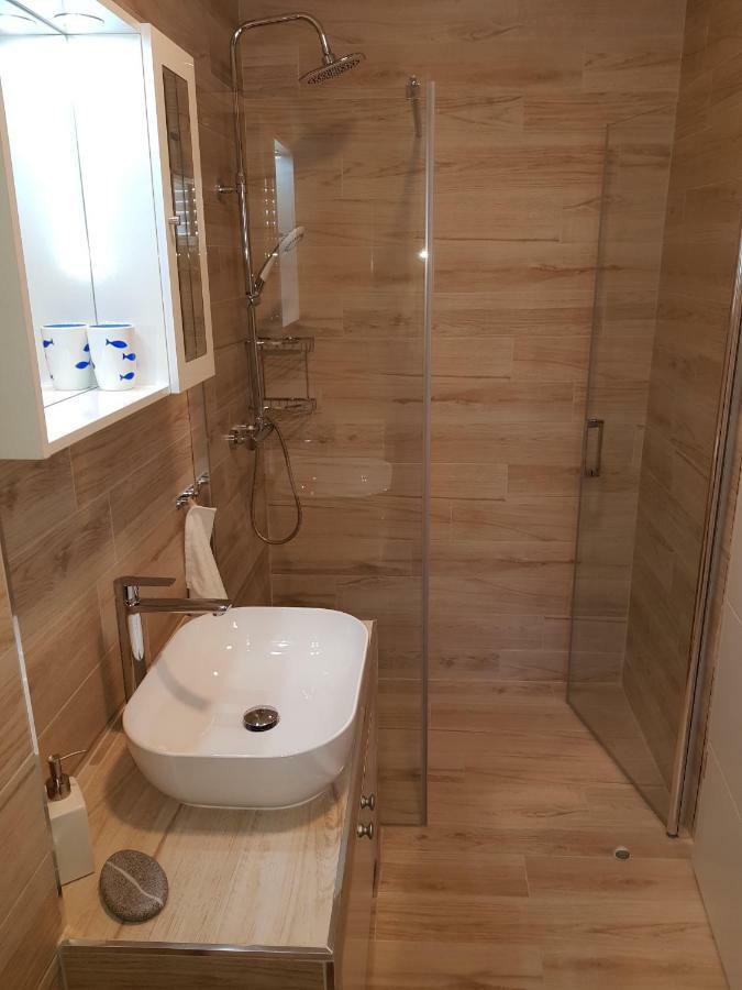 Apartment Voyager Дубровник Екстериор снимка
