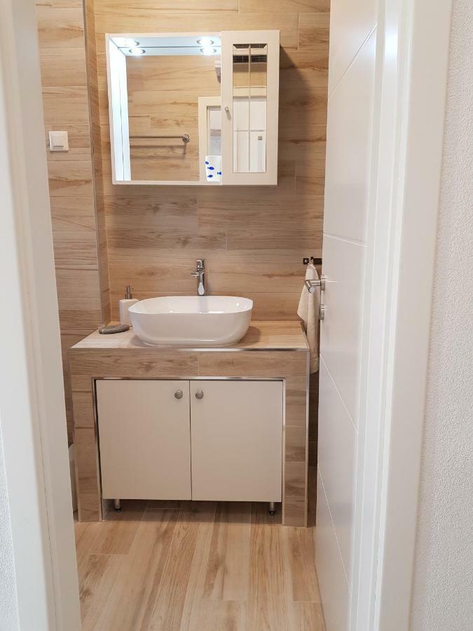 Apartment Voyager Дубровник Екстериор снимка